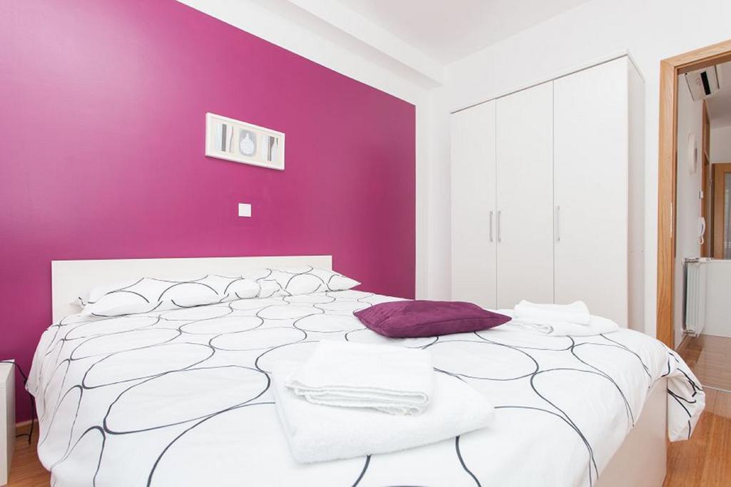 Kuvi Apartments ロヴィニ 部屋 写真